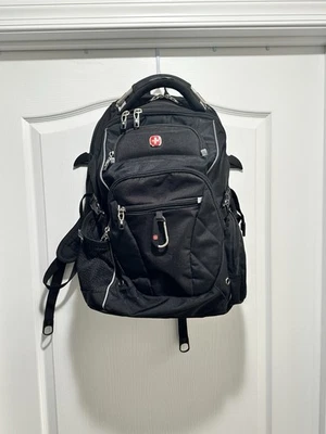 Mochila Swiss Gear Endure ScanSmart para computadora portátil mochila negra Foto 1 de 4