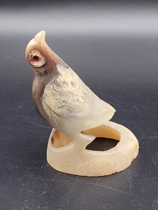 Vintage Carved Bird Sculpture Water Buffalo Horn 4.25 Inch - Picture 1 of 12
