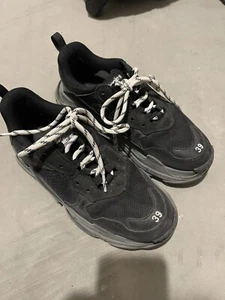 Balenciaga Größe 39 Gut Erhalten - Bild 1 von 3