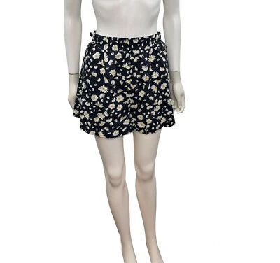 Pantalones cortos bolsa de papel estampada margarita talla M exuberantes para mujer Foto 1 de 4