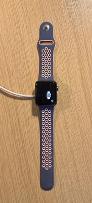 Apple Watch Series 3 - 38/42mm - GPS/Cellular  All Colours - Average - Image 1 of 4