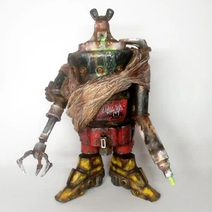 Robot Sculpture Found Objects Graffiti Recycled Plastics Street Art Spray Bot - Picture 1 of 15