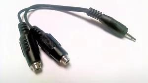 Adattatore Y 2,5mm spina 2,5mm a 2)1/8" jack estremità sagomate 4K2-440Y 2 pz - Foto 1 di 1