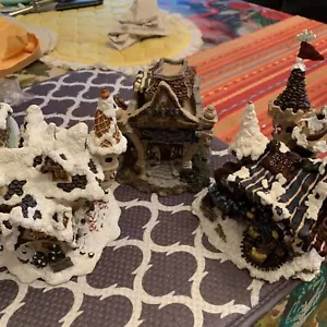 Boyds Bearly Built Christmas Village Set of 3, Elves-b-Us, Hoofer Hall, & Police - Picture 1 of 11