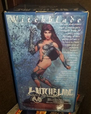 NOVA ESTÁTUA DE LÂMINA DE BRUXA CLAYBORN MOORE por MICHAEL TURNER Busto FIGURA Estatueta - Imagem 1 de 4