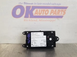 25 2025 TOYOTA CAMRY WIRELESS CHARGER 861C00E060 - Picture 1 of 12