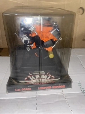 Limited Edition 1964-1965 Dodge 426 Hemi Race Engine Liberty Classics 1:6 Scale - Image 1 of 4