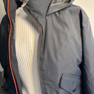 Tommy Hilfiger Mens Midnight Navy TH Flex Quilted Puffer Hooded Jacket Size M - Picture 1 of 11