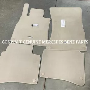 Mercedes Benz New Beige Carpeted Floor Mat W222 S-Class Set 4 OE 22268069028S84 - Foto 1 di 5