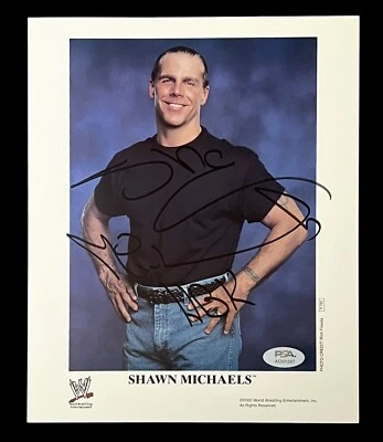 WWE SHAWN MICHAELS P-785 SIGNED ORIGINAL 8X10 PROMO PHOTO WITH PSA COA FROM 2002 - Image 1 of 3