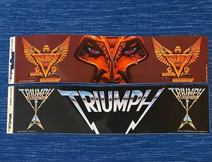 2 pegatinas de parachoques de colección 1981 TRIUMPH banda de música rock Never Surrender Allied Forces - Imagen 1 de 1