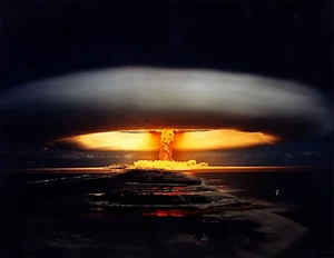Impresión fotográfica PRUEBA BOMBA ATÓMICA / Elige el tamaño - Imagen 1 de 1