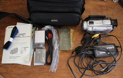 Sony DCR-TRV27 MiniDv Mini Dv Kamera Stereo Camcorder Videorecorder Player Videoübertragung - Bild 1 von 4