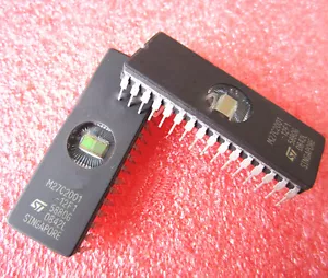 10 STCK. M27C2001 M27C2001-10F1 IC EPROM UV 2MBIT 120NS 32CDIP NEU - Bild 1 von 1