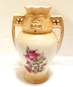Antiguo Austria Jarrón Pintado a Mano Flores Rosa Manijas Reticuladas - Imagen 1 de 7