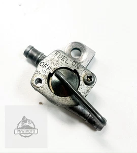 2003 2002 - 2008 Honda CRF 450R CRF450R OEM FUEL GAS PETCOCK TAP VALVE - Bild 1 von 3