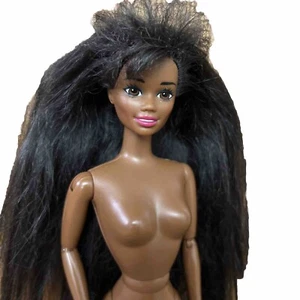 Barbie Workin Out Christie AA Doll Articulated 90s Straight Hair Bangs Flat Feet - Picture 1 of 12