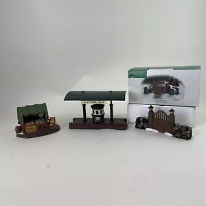Dept 56 Heritage Village Fieldstone Entry Gate NEW-Platform No. 2-Poultry Market - Picture 1 of 6