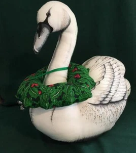 Vintage Soft Sculpture Swan Christmas Decor.....Swan with wreath....very nice - Picture 1 of 8