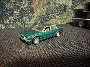 Matchbox Super Kings Jaguar XJ6 Die Cast Toy Car Kit Kat Promo, Rare - Picture 1 of 5