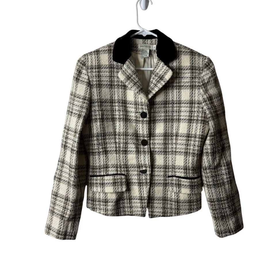 Chaqueta Blazer Ann Taylor Crema A Cuadros Lana Terciopelo Ribete Preppy Destintada Talla 6 Foto 1 de 4