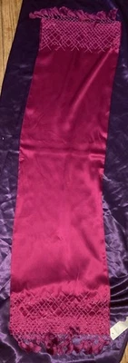 Ladies Vintage Deep Dark Raspberry Beaded Fringed (Silk?) Scarf  43” x 12” - Imagem 1 de 4