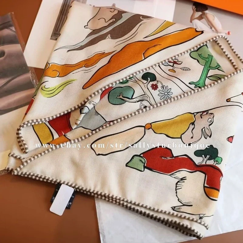 Sallys 70% Cashmere & 30% Silk Scarf Rabbit Print Large Triangle Shawl 190*125cm - Image 1 of 4