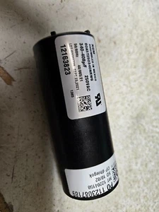 12163823, Capacitor 340-408Uf, 250VAC, used-tested good - Picture 1 of 1