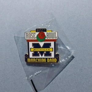 Rose Bowl 2007 Michigan UofM Marching Band Licensed New Hat Jacket Lanyard Pin - Picture 1 of 2