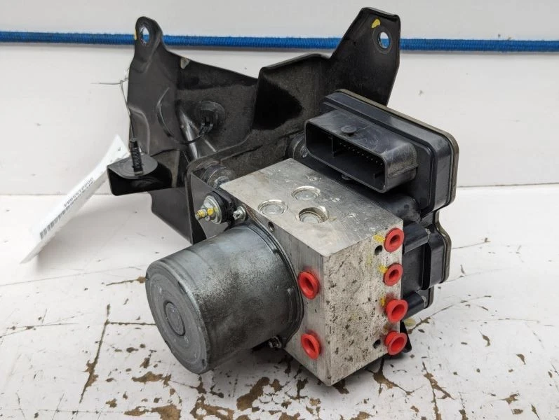 Conjunto de piezas de freno antibloqueo bomba ABS para Infiniti QX50 751364 19-21 Foto 1 de 3