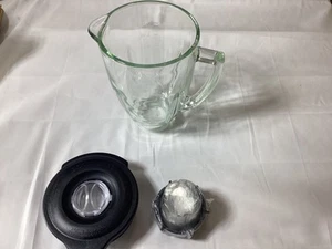 Replacement 5-cup glass pitcher designed for Oster blenders. - Picture 1 of 4