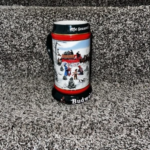 Taza Budweiser Collectors Series Christmas Beer Stein 1991 vacaciones en Clydesdale - Imagen 1 de 4