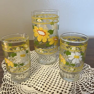 3 Vintage Anchor Hocking HILDI Glasses Yellow Daisy Tumblers Retro Boho 70’s - Picture 1 of 8