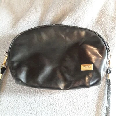 Mundi Women's Handbag / Purse, Black (Leather?) - Image 1 of 4