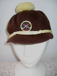VINTAGE  BROWN/YELLOW WOOL KNIT  GOLF CAP WITH GOLF CLUB & FLAG LOGO - POMPOM - Picture 1 of 6