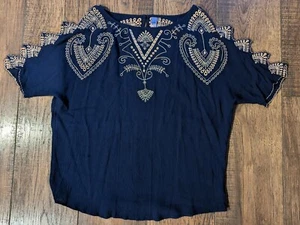 Alya Damen Bluse dunkelblau mit hellbraunen Häkelakzenten Größe Medium Cold Shoulder - Bild 1 von 16