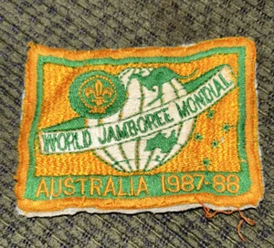 BOY SCOUT WORLD JAMBOREE 1987-1988 AUSTRALIA OFFICIAL PARTICIPANT PATCH - Picture 1 of 2