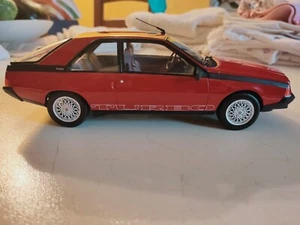 Renault Fuego Turbo rosso 1980 scala 1/18 OT023 di Otto Mobile con scatola. - Foto 1 di 6