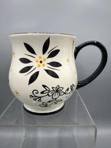 TempTations by Tara Old World Lace Black & White 16 oz Coffee Mug Cup Footed - Picture 1 of 6