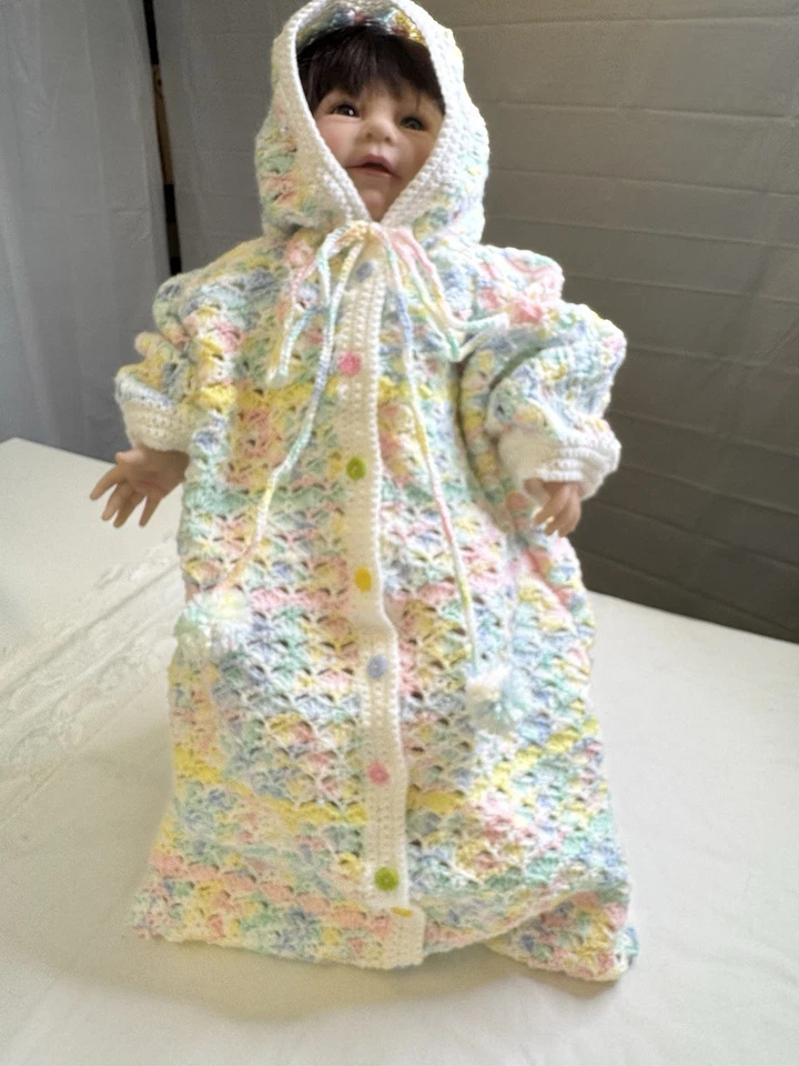 "Bolso de banderín para bebé de ganchillo hecho a mano color pastel 21"" largo 15"" ancho manga 8""" Foto 1 de 4