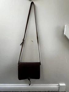 Brown Leather Handbag With Adjustable Shoulder Strap - Picture 1 of 7