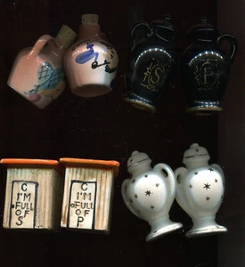 8 ASSORTED SETS OF SALT & PEPPER SHAKERS (D346) 4 WOOD & 4 CERAMIC + BONUS ITEMS - Picture 1 of 3