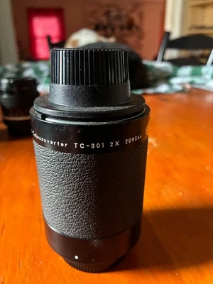 Teleconvertidor Nikon TC-301 2x Foto 1 de 3