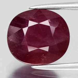 π 4.23ct 9.5x8.5mm Cushion Natural Purplish Red Ruby - Heated, Madagascar Gem - Picture 1 of 4
