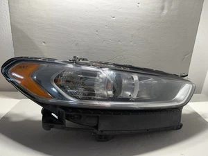 2013 2014 2015 2016 Ford Fusion Headlight Right Passenger OEM Halogen Headlamp - Picture 1 of 16