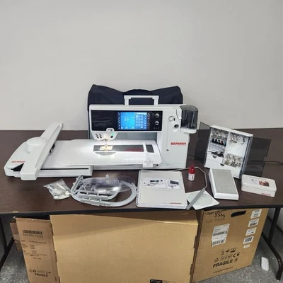 Bernina B 880 Plus Sewing/Quilting/Embroidery Machine + Stitch Regulator - Image 1 of 3