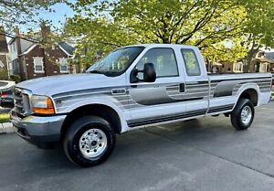 2001 Ford F-250 ⭐️ SUPER DUTY XLT 5.4L 4WD only 73,000⭐️