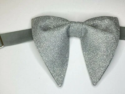 Pajarita personalizada plateada brillante brillo estilo vintage años 70 mariposa boda graduación Foto 1 de 4