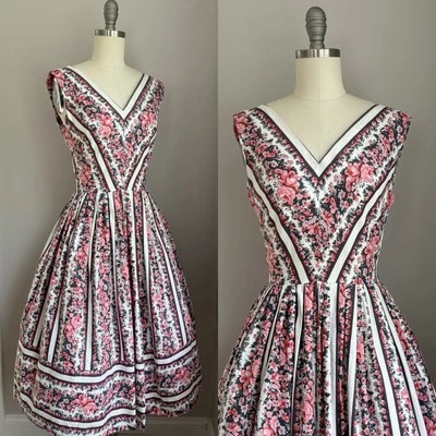 Vintage 1950’s Pink Roses All Over Print Cotton Sun Dress XS - Image 1 of 4