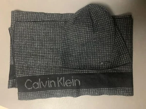 CALVIN KLEIN Mens Scarf & Hat Set Grey & Black Checkered Plaid Reversible Knit - Picture 1 of 16
